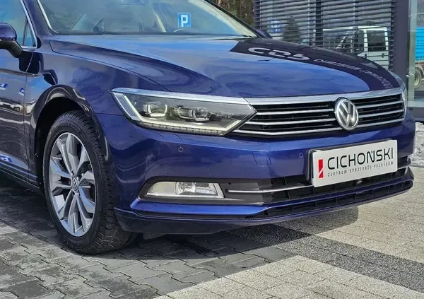 Volkswagen Passat cena 54900 przebieg: 189742, rok produkcji 2018 z Krzanowice małe 781